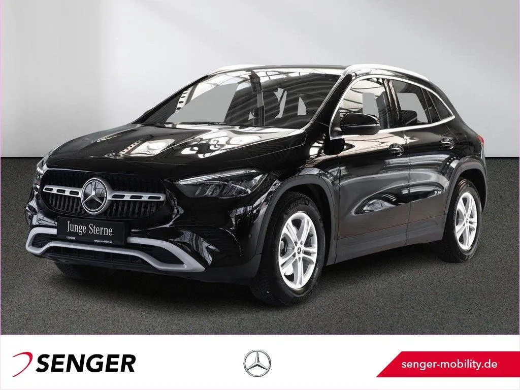 Mercedes-Benz GLA 200