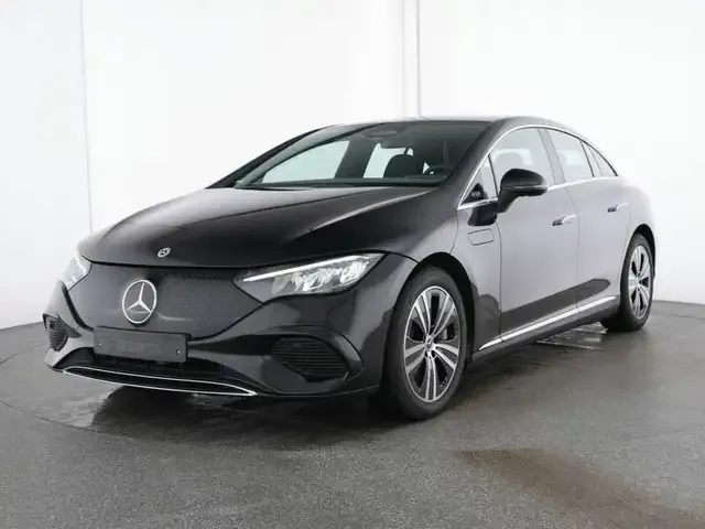 Mercedes-Benz EQE 300