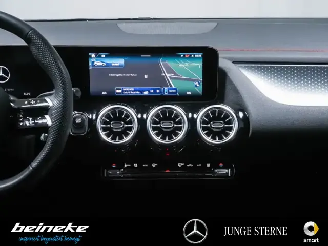 Mercedes-Benz EQA 300