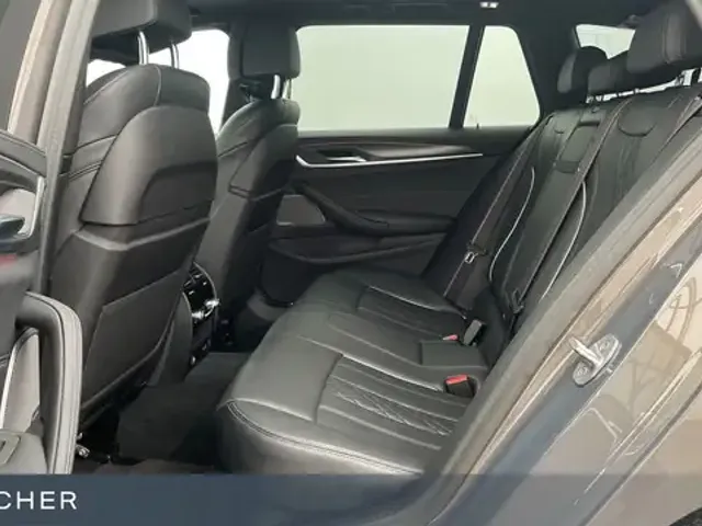 BMW 540