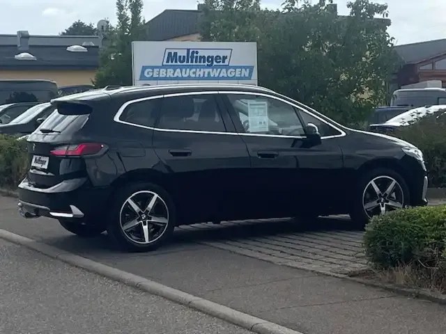 BMW 223