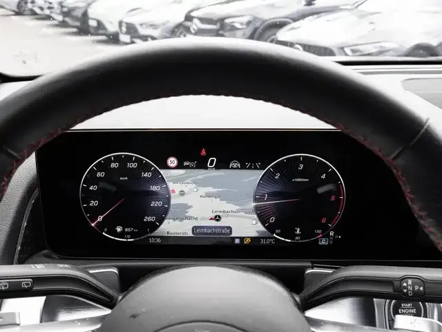 Mercedes-Benz GLB 220