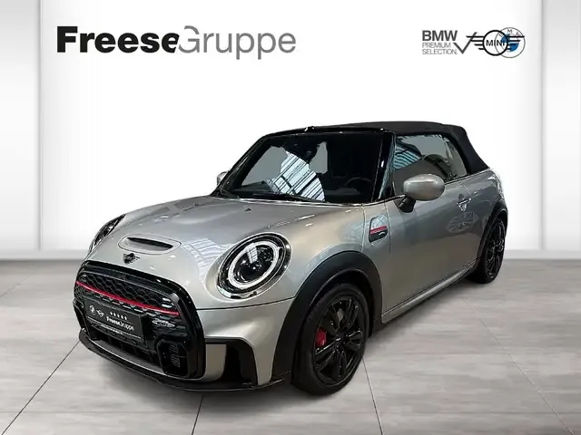 MINI John Cooper Works Cabrio
