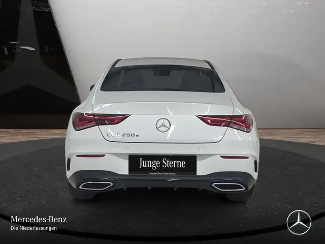 Mercedes-Benz CLA 250
