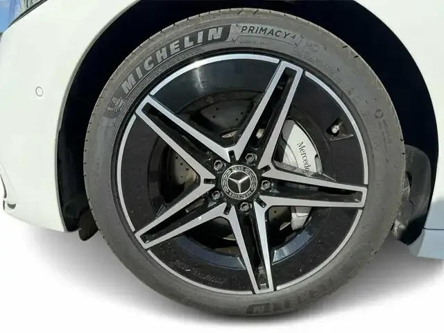 Mercedes-Benz C 400