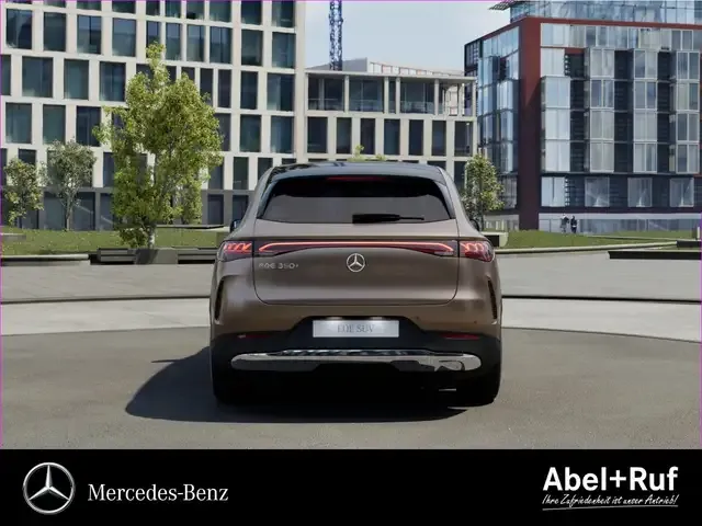Mercedes-Benz EQE SUV