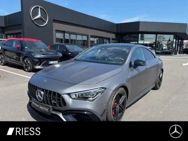 Mercedes-Benz CLA 45 AMG