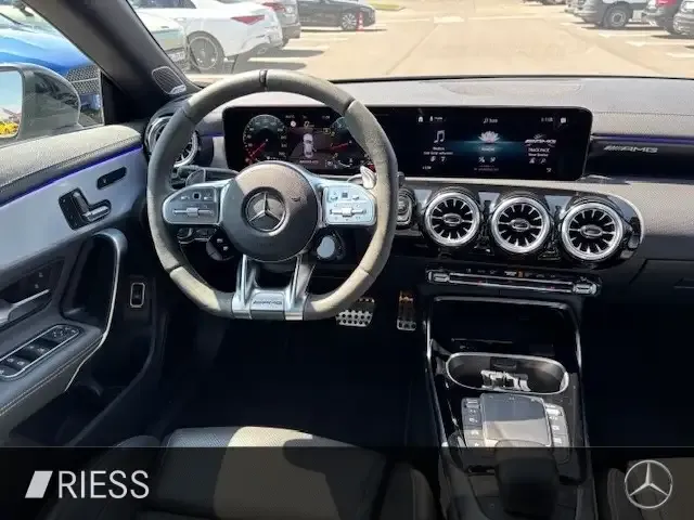 Mercedes-Benz CLA 45 AMG