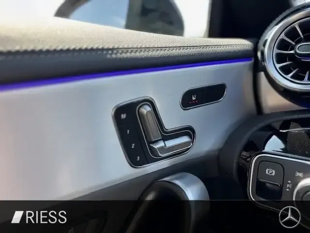 Mercedes-Benz CLA 45 AMG