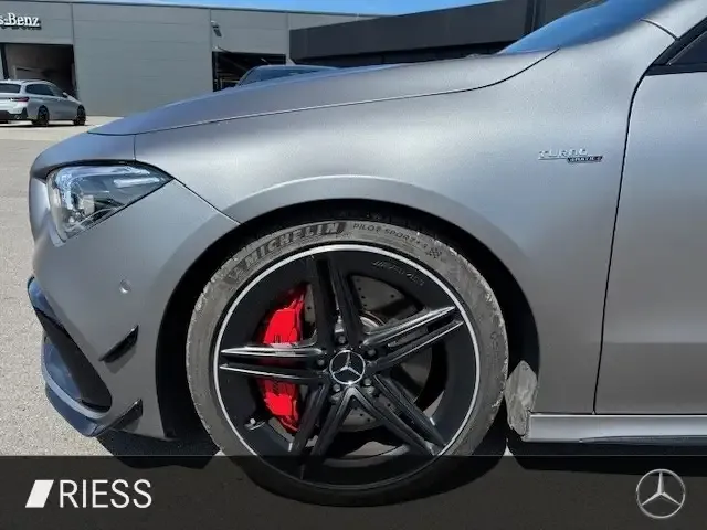 Mercedes-Benz CLA 45 AMG