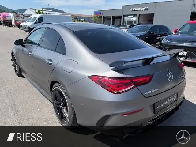 Mercedes-Benz CLA 45 AMG