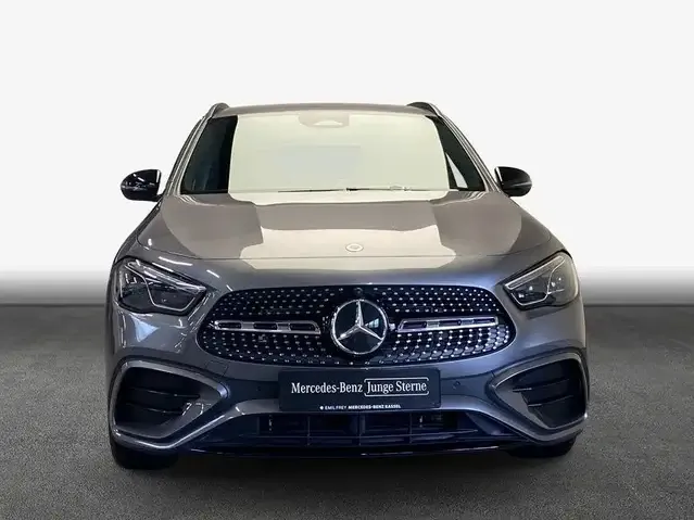Mercedes-Benz GLA 180
