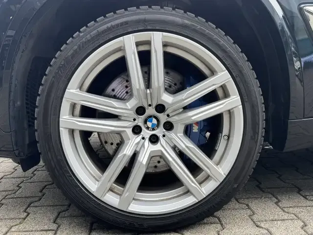 BMW X5 M