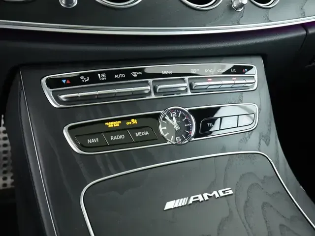 Mercedes-Benz E 63 AMG