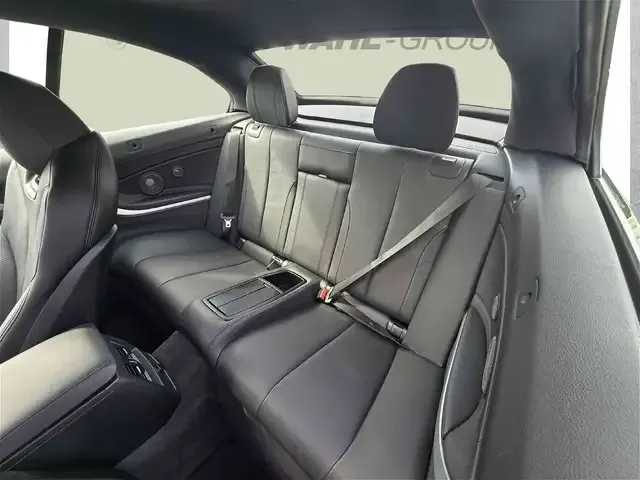 BMW 440