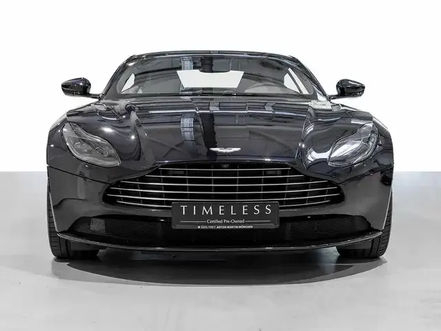 Aston Martin DB11