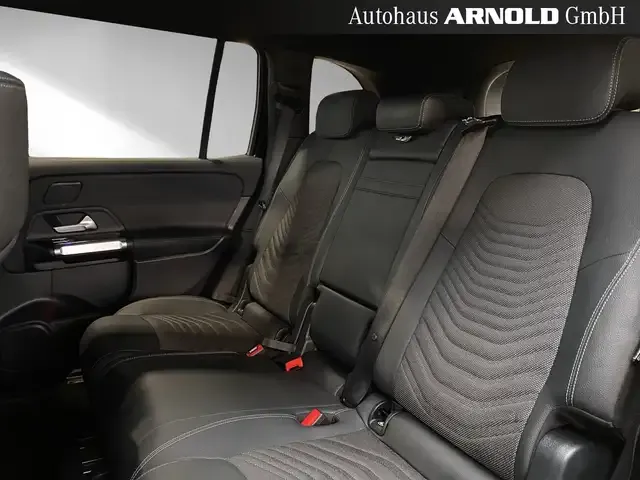 Mercedes-Benz EQB 300