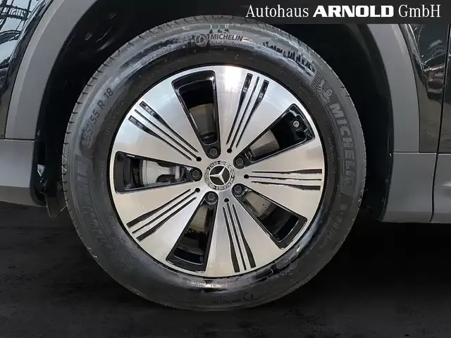 Mercedes-Benz EQB 300