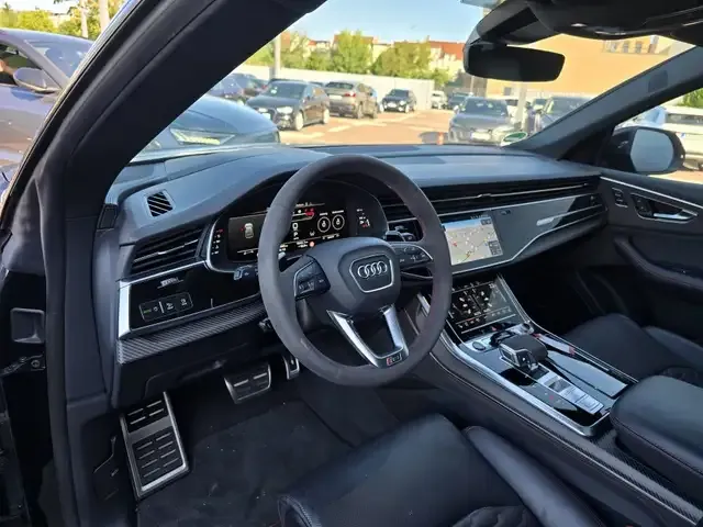 Audi RS Q8