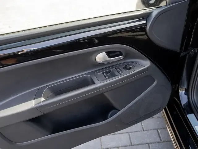 Volkswagen e-up!