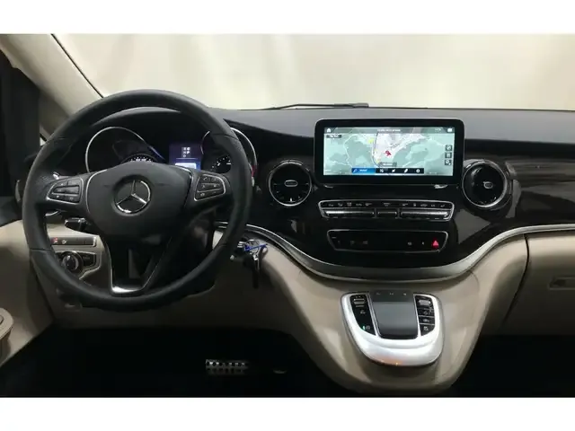 Mercedes-Benz Marco Polo