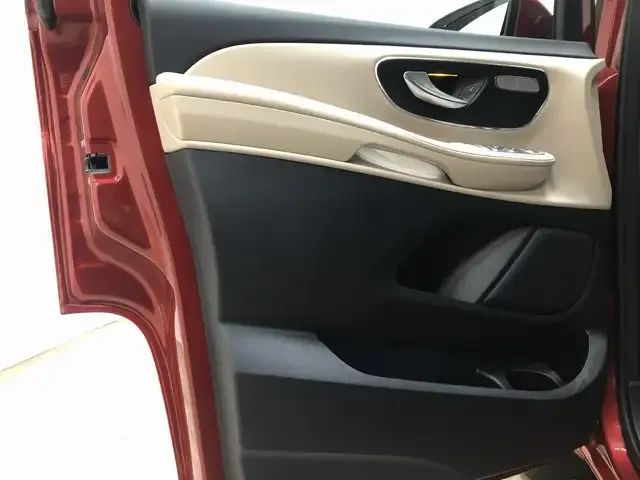 Mercedes-Benz Marco Polo