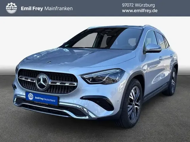 Mercedes-Benz GLA 180