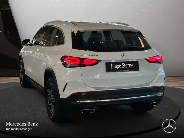 Mercedes-Benz GLA 250