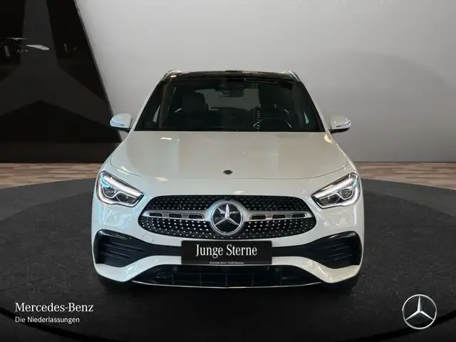 Mercedes-Benz GLA 250