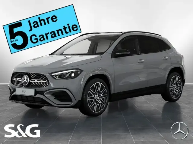 Mercedes-Benz GLA 200