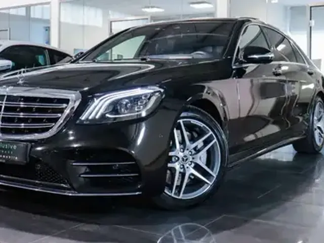 Mercedes-Benz S 400