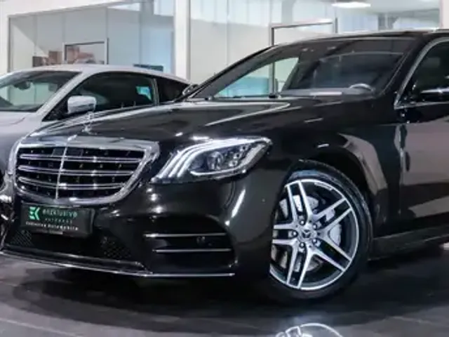 Mercedes-Benz S 400