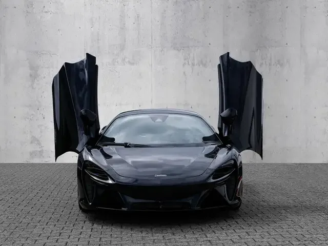 McLaren Artura