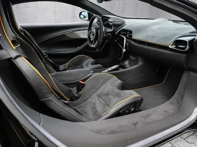 McLaren Artura