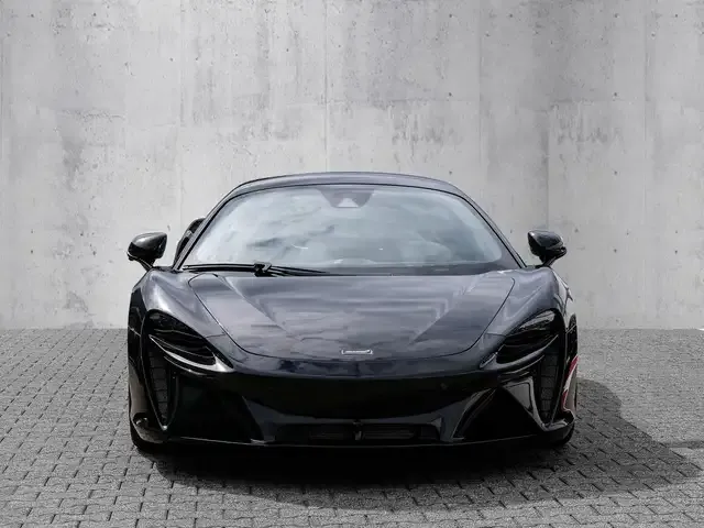 McLaren Artura
