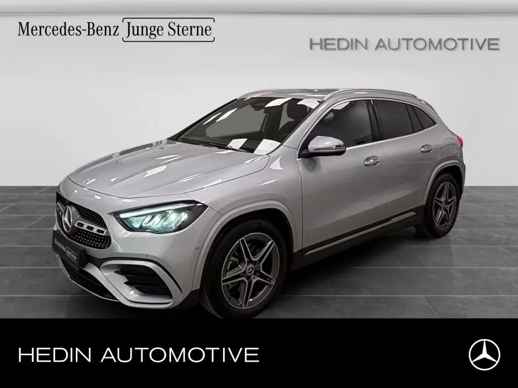 Mercedes-Benz GLA 180