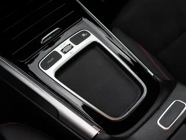 Mercedes-Benz EQB 300