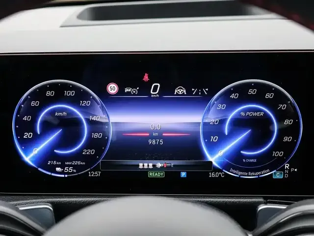 Mercedes-Benz EQB 300