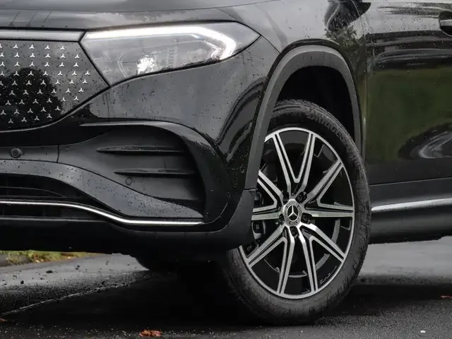 Mercedes-Benz EQB 300