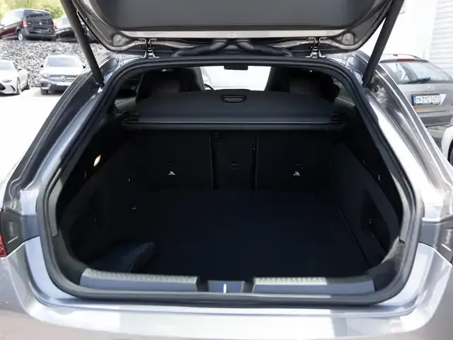 Mercedes-Benz CLA 220