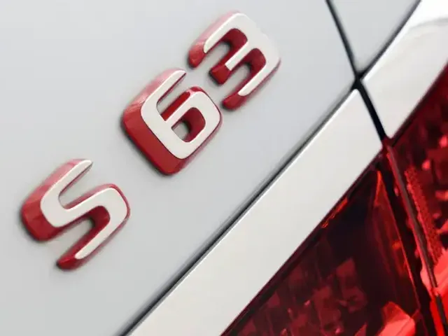 Mercedes-Benz S 63 AMG