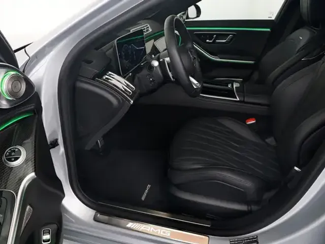 Mercedes-Benz S 63 AMG
