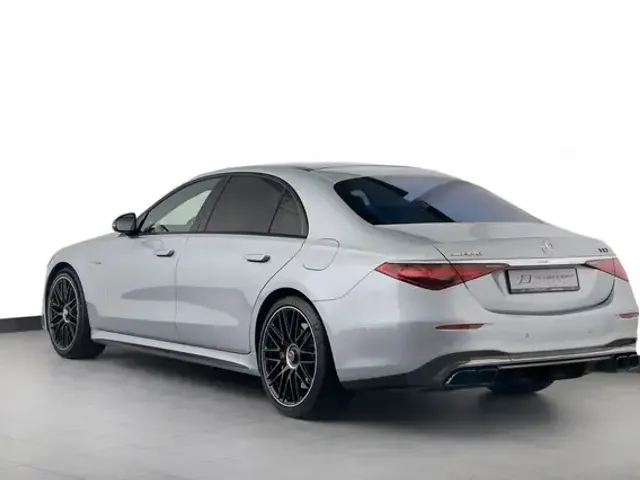Mercedes-Benz S 63 AMG