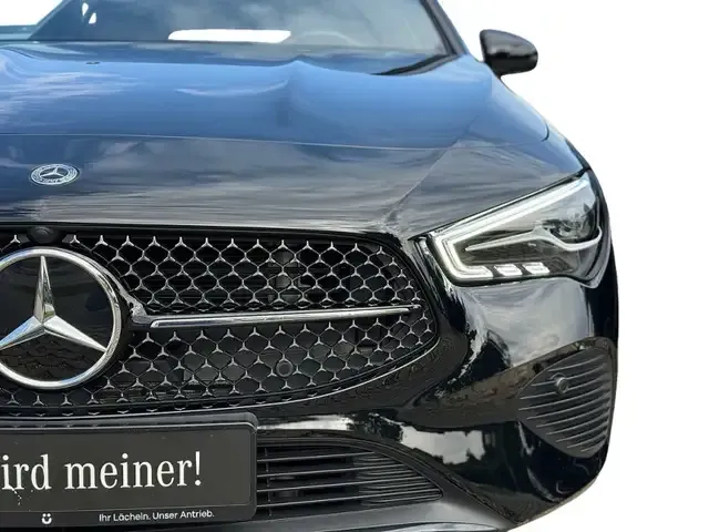 Mercedes-Benz CLA 180
