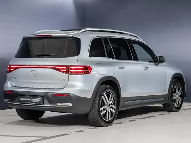 Mercedes-Benz EQB 350