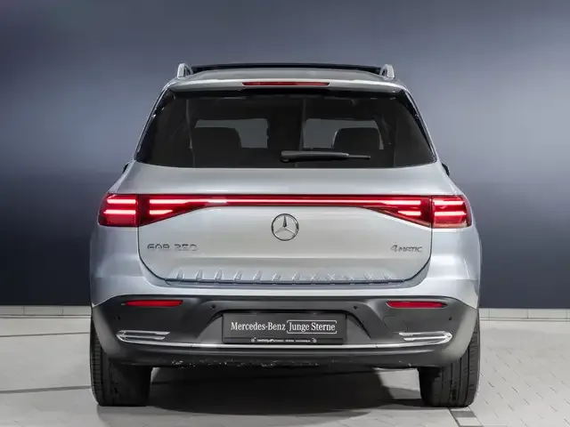 Mercedes-Benz EQB 350