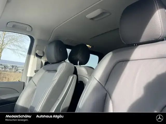 Mercedes-Benz EQV 300