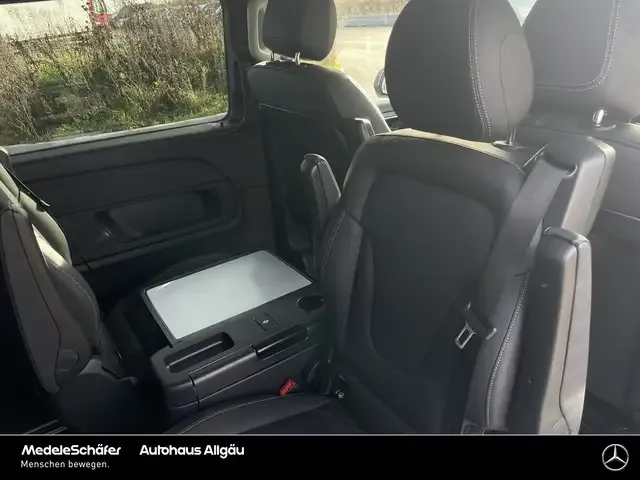 Mercedes-Benz EQV 300