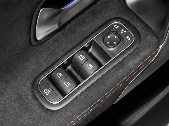 Mercedes-Benz A 45 AMG