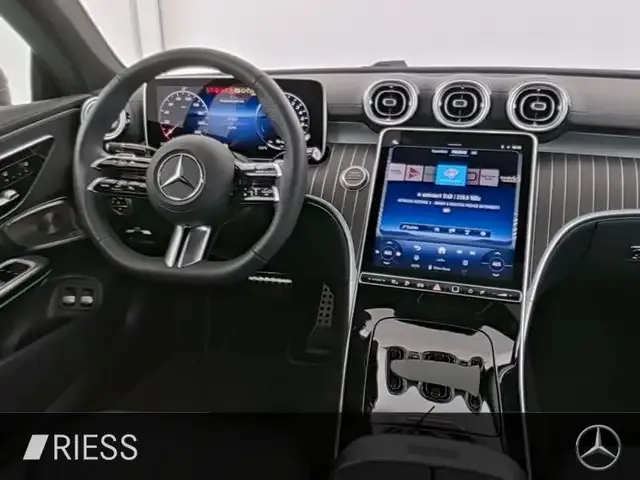 Mercedes-Benz CLE 300